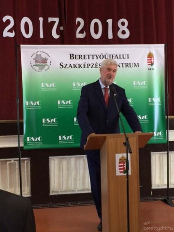 Ünnepélyes tanévnyitó 2017 - 06